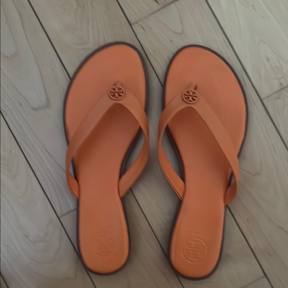Tory Burch Orange Sandals - Picture 1 of 2